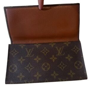 Louis Vuitton Brown Monogram card holder wallet